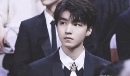 王俊凯爆料最新,揭秘娱乐圈背后的那些事儿